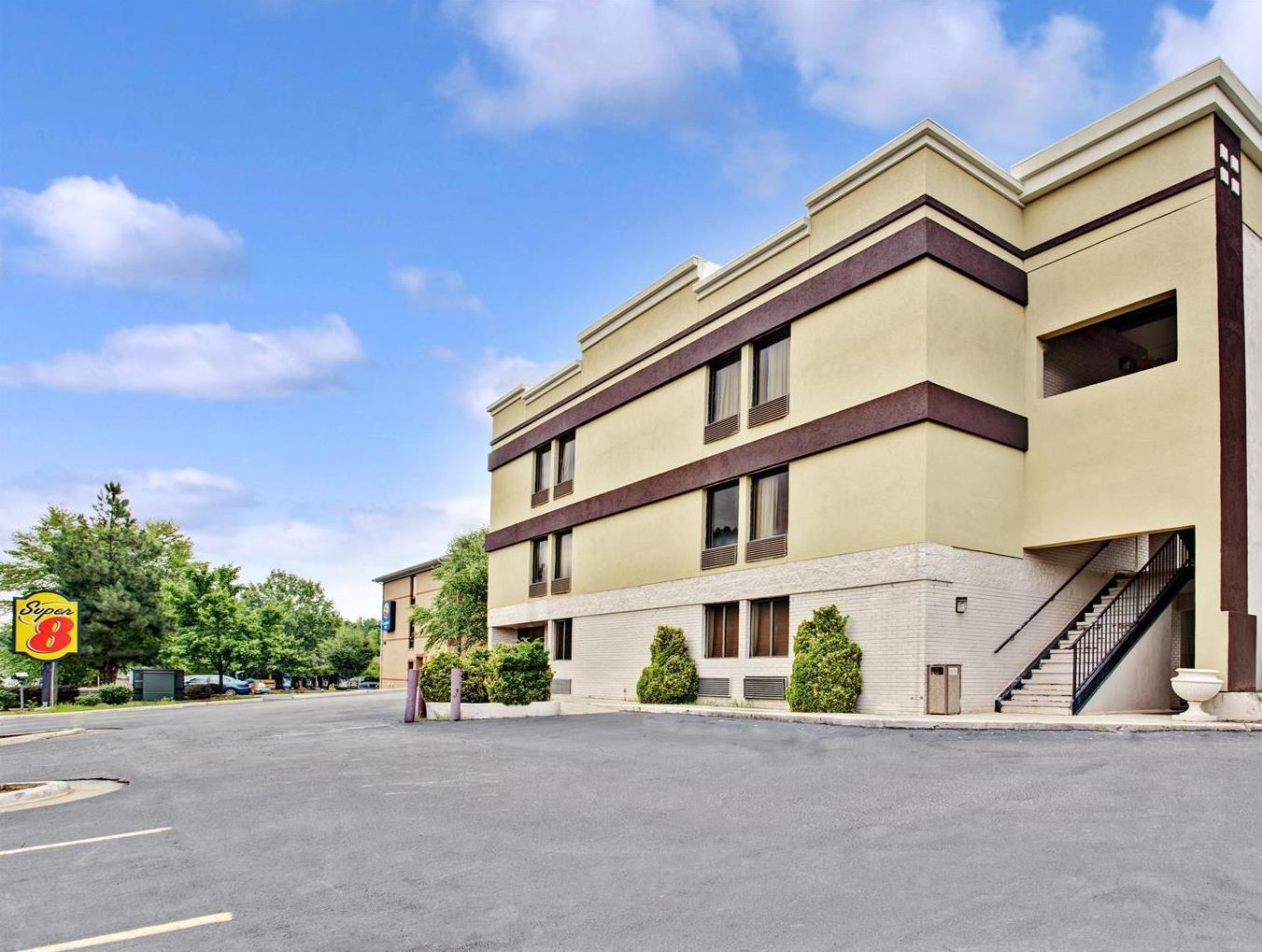 Super 8 Downtown Raleigh Motel Exterior foto